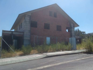 Edifici  Barro. Venta de edifício en pazo (do) suelo polígono 325 parcela 129. f