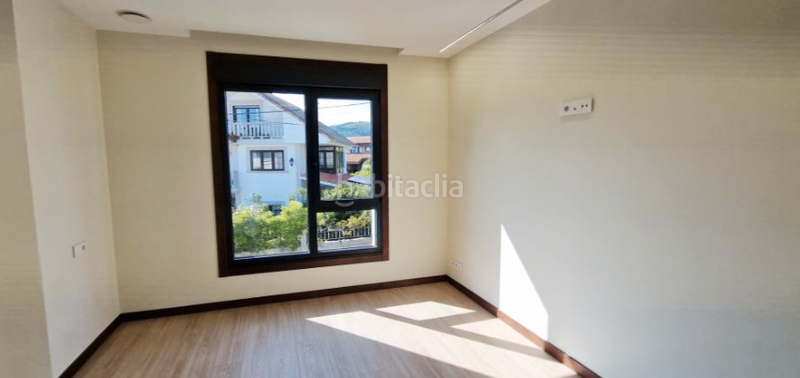 Foto dc29a86d-1fc3-4c49-8ff3-63ff8259912a. Chalet mit heizung in Baiona