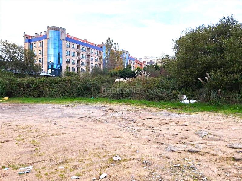 Foto c2f24105-9b3e-4471-82d5-eb6b5670b555. Residential plot in rúa rosalía de castro 72 in Pontevedra