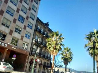 Geschäftsraum  Rúa as avenidas. Inversionista venta local rentuando.