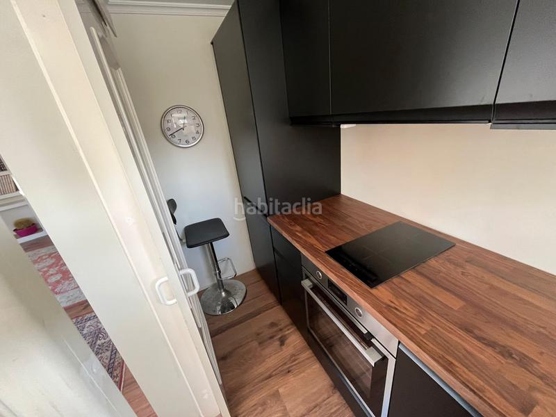 Foto 79c625ea-7265-48ae-a3e3-acd319b0dcae. Oficina amb calefacció a Centro - Areal Vigo