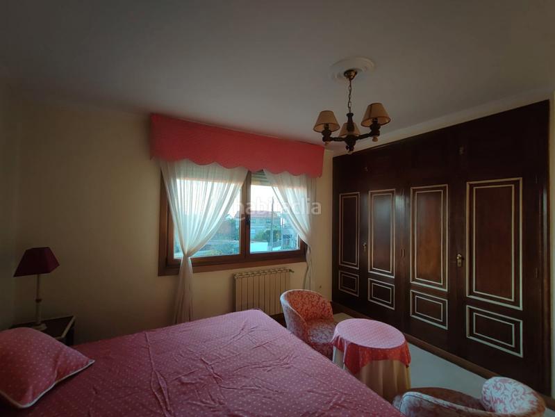 Foto cebc0226-7999-4866-8cee-5d3e542dea70. Xalet amb aparcament a Coruxo - Oia - Saiáns Vigo