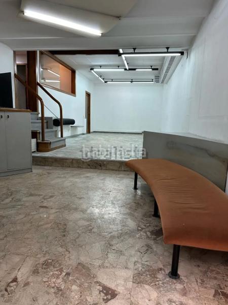 Foto a016de55-6892-4a6e-a03c-358a77b562c8. Locale commerciale con riscaldamento in Centro - Areal Vigo
