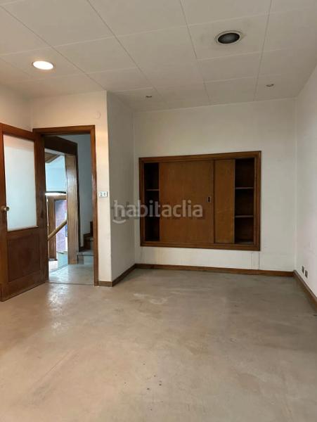 Foto b2829047-564c-49f9-be37-688274d8feef. Locale commerciale con riscaldamento in Centro - Areal Vigo