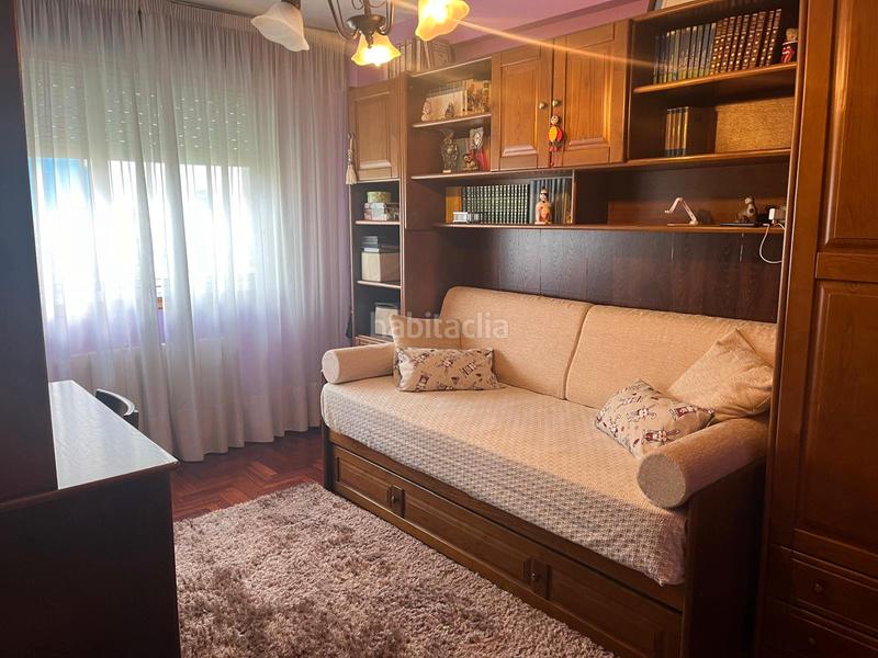 Foto 771c3611-81a8-40fc-802b-73db6778d29a. Haus mit heizung parking in Lavadores Vigo