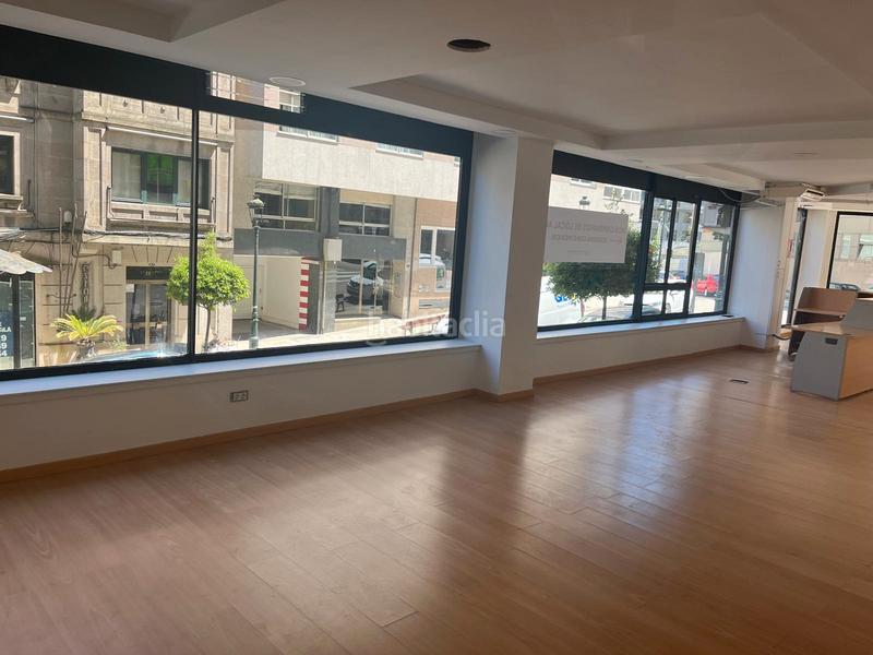 Foto cd307919-77ff-4769-aaeb-312d39c2e095. Affitto locale commerciale in Plaza España - Corte Inglés Vigo