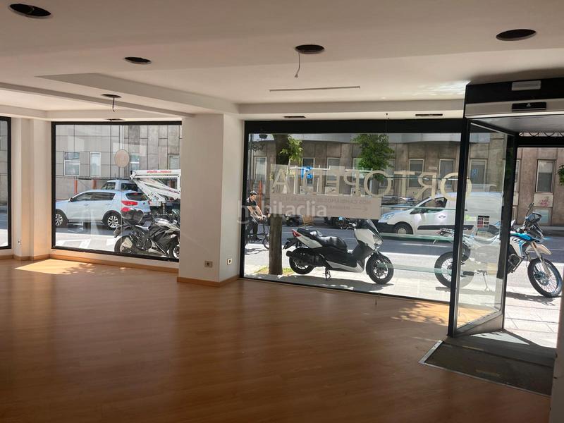 Foto 896804b2-bce5-400d-8874-9cc047fc68c3. Miete geschäftsraum in Plaza España - Corte Inglés Vigo