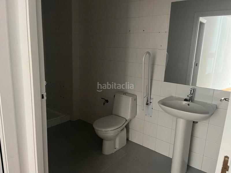 Foto fb1e39dc-22e7-4e78-9a48-963275181e03. Miete geschäftsraum in Plaza España - Corte Inglés Vigo