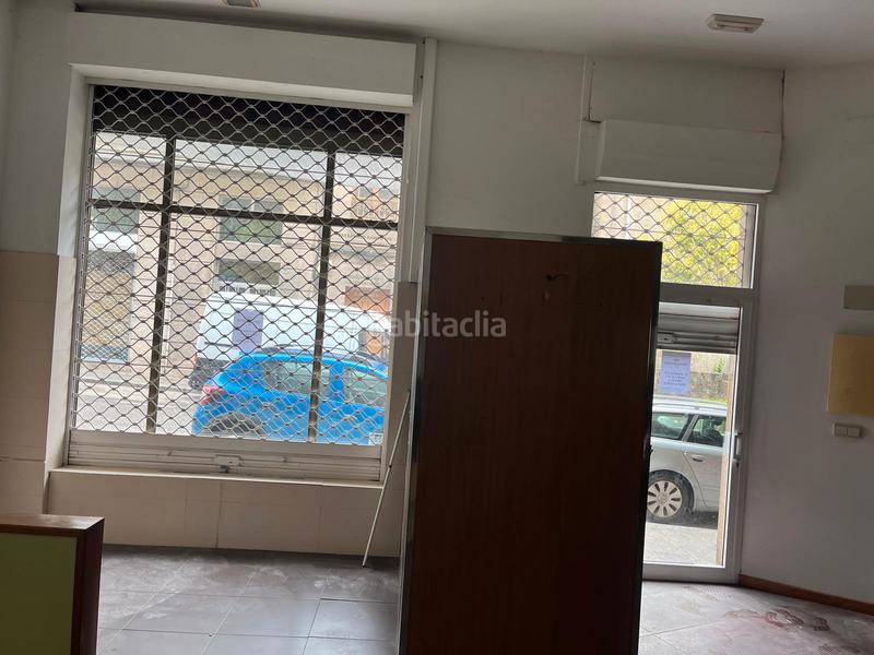 Foto 68f13797-7294-4a6b-98a8-dce9fdb6c4c2. Location local commercial dans rúa tomás a. alonso 194 dans Vigo