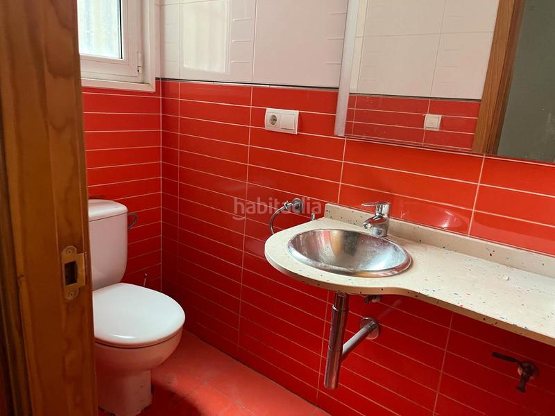 Foto 9e47e839-4531-44d6-a49a-c692603eb0d1. Location local commercial dans rúa tomás a. alonso 194 dans Vigo