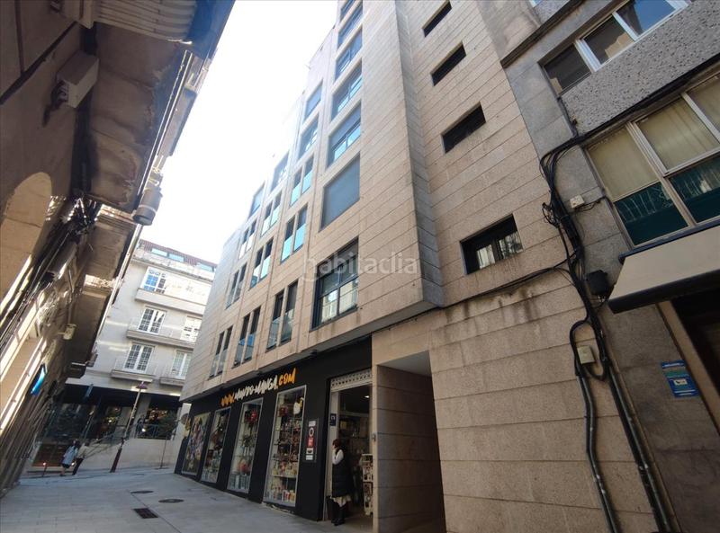 Foto 6c90132e-1aa8-4d49-9e37-04cf20047ea1. Local comercial en rúa perú 4 venta local comercial calle perú-lópez de neira en Vigo