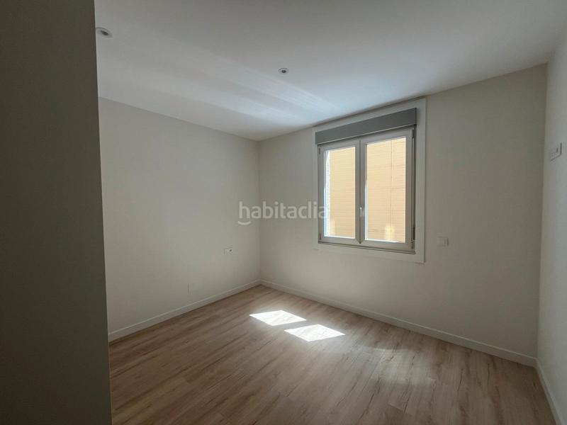 Foto f85c588a-0e8a-4724-a905-2545bb37d7ea. Appartamento con riscaldamento in Plaza España - Corte Inglés Vigo