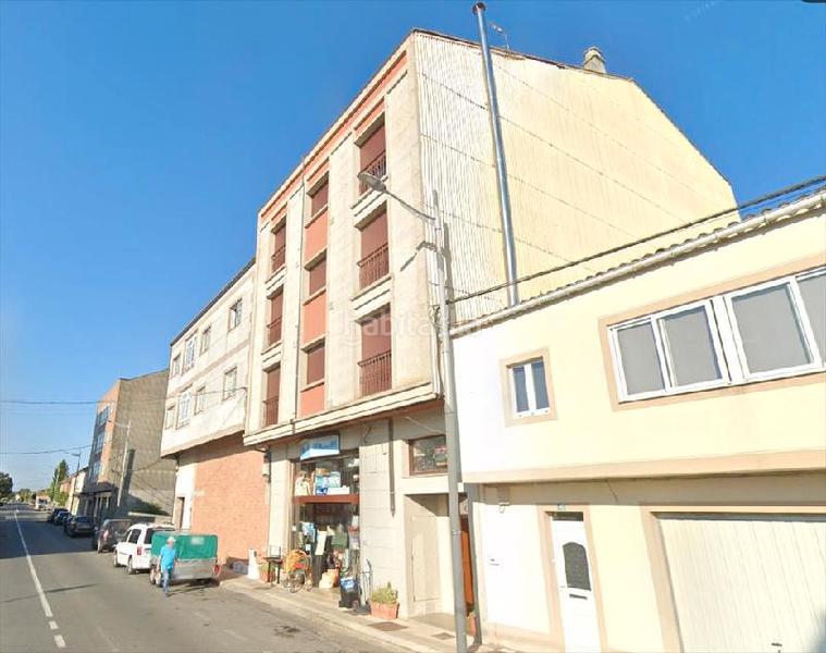 Foto 722af578-dc34-4d65-868c-365391db1c64. Piso en poblado devesa 5 venta calle ramón de valenzuela- piso 3 dormitorios. en Silleda