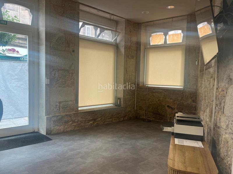 Foto d671a680-3801-4c57-a467-e6a4be4b0c00. Local comercial en rúa carral 15 venta local comercial calle carral. en Vigo