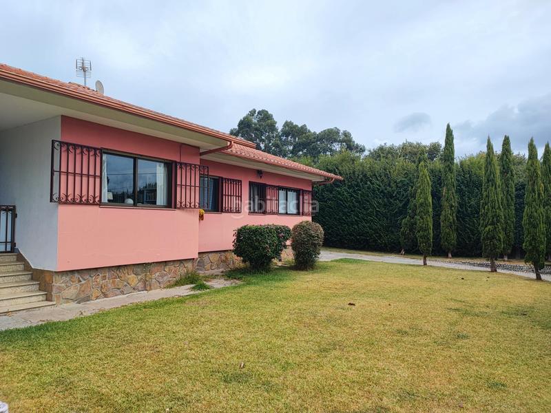 Foto 16c4153f-1235-4e36-a094-d332fd41b41b. Casa en Nigrán centro Nigrán