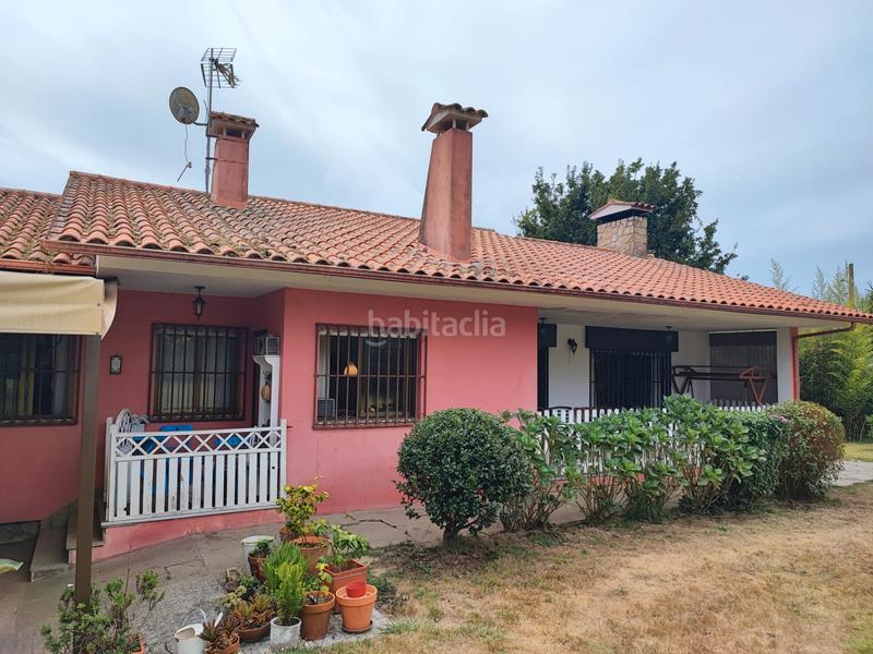 Foto 7fbe1e91-85b0-4242-ae83-2718e012d4f7. Casa en Nigrán centro Nigrán