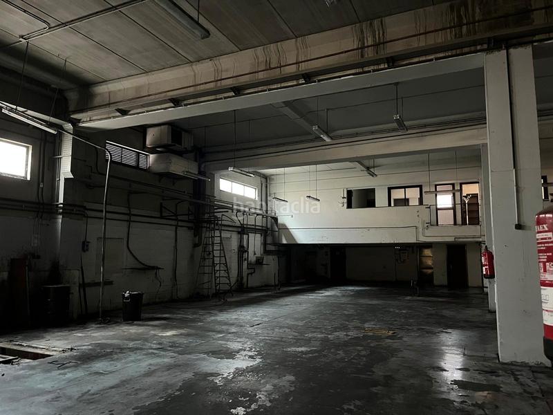 Foto 348cf22b-14e4-4603-bb7a-c26f9dafbc1f. Capannone industriale in Cabral - Candeán Vigo