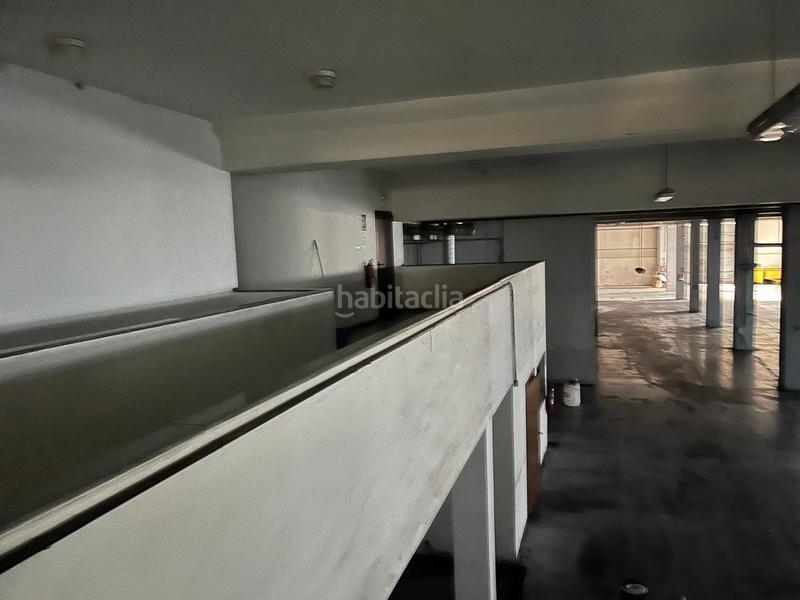 Foto 8953dfbc-e5f2-48a9-81b6-0b506ae32435. Capannone industriale in Cabral - Candeán Vigo