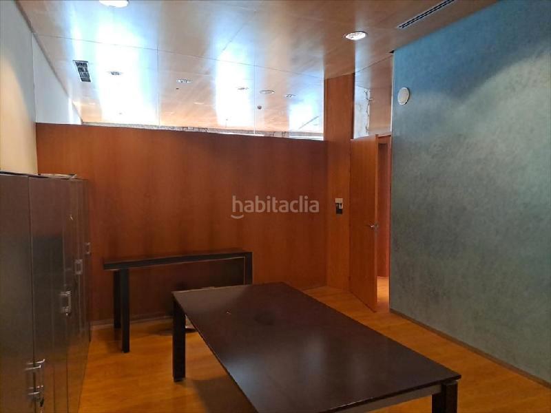 Foto ea3a145b-5e47-474e-aff3-a2a8a3e5a282. Alquiler oficina alquiler oficina calle policarpo sanz. en Vigo