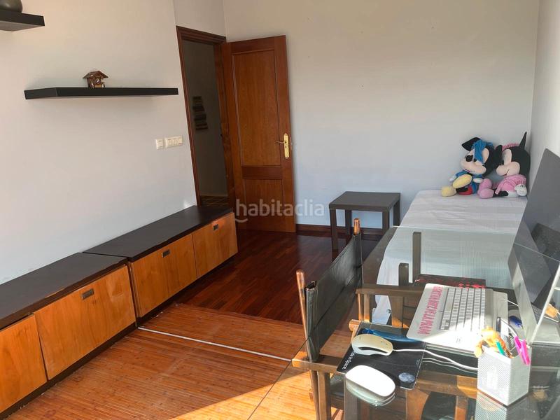 Foto e87ab121-6c0c-4478-bf82-fc0130de232d. Casa pareada en Nigrán centro Nigrán
