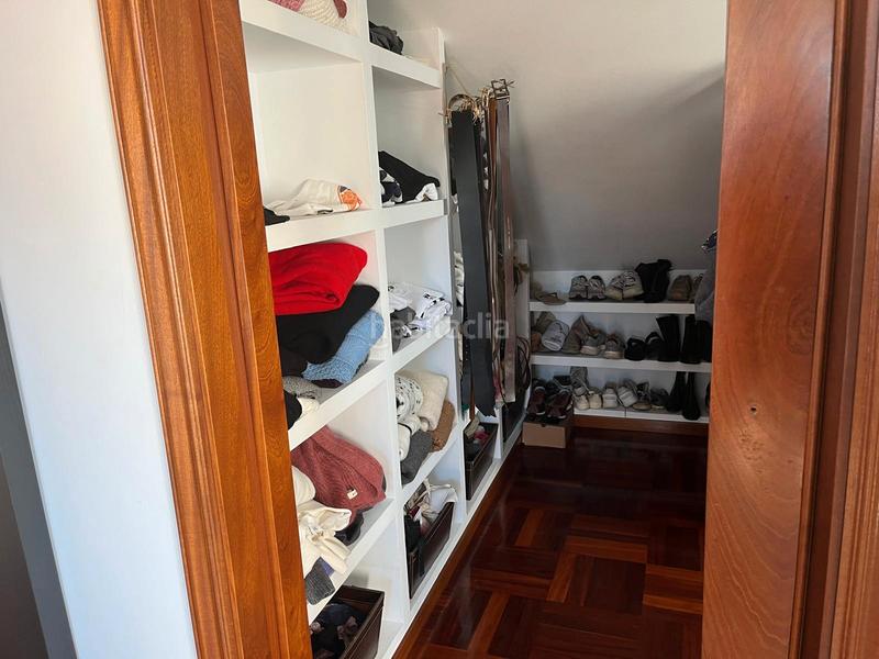 Foto 706b9ccc-1b6e-42a4-97b7-bf39009d6497. Maison jumelée avec chauffage parking dans Nigrán centro Nigrán