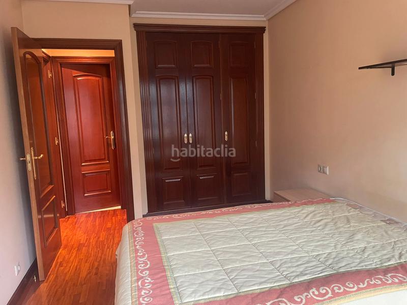 Foto f52ac20b-6337-49f9-b675-0ad3f2fb3840. Appartement avec parking dans Plaza España - Corte Inglés Vigo