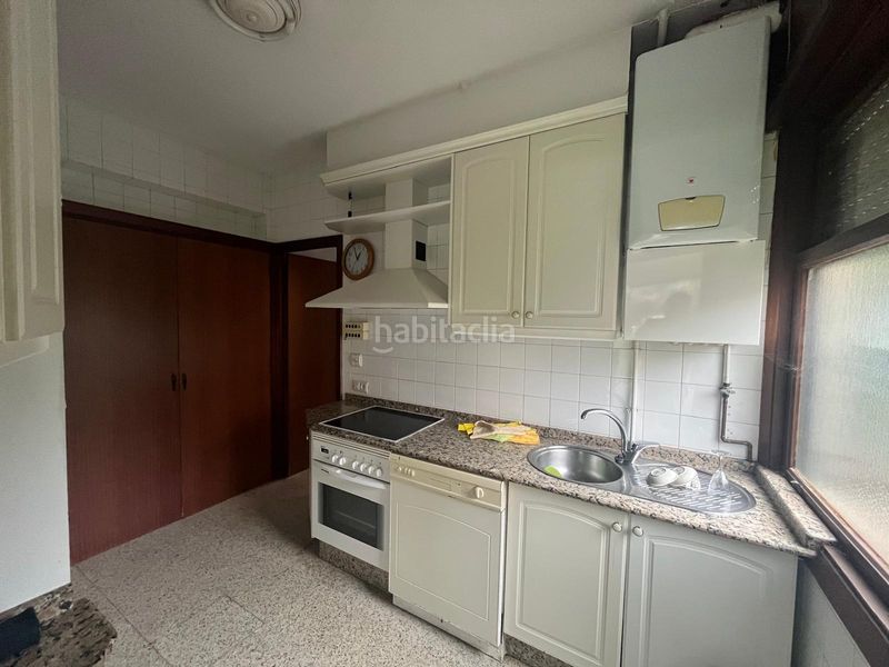 Foto f72ce643-4ec9-4081-8227-a5271903dc98. Xalet amb aparcament a Coruxo - Oia - Saiáns Vigo