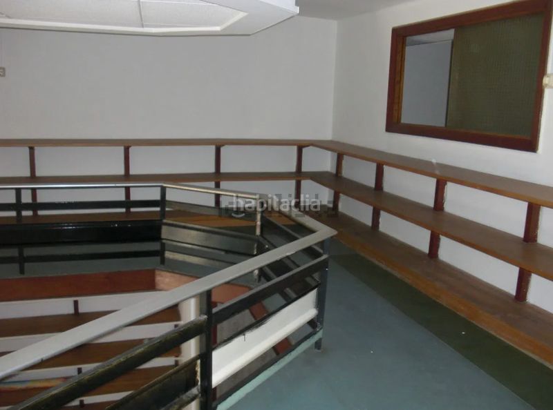 Foto a4a23d05-ae4d-44c2-9c3e-4579da35cf1c. Local comercial a Fátima Vigo