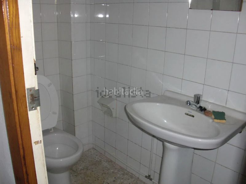 Foto b11a7813-dfe9-44d7-9223-d5a46a5eff55. Local comercial a Fátima Vigo