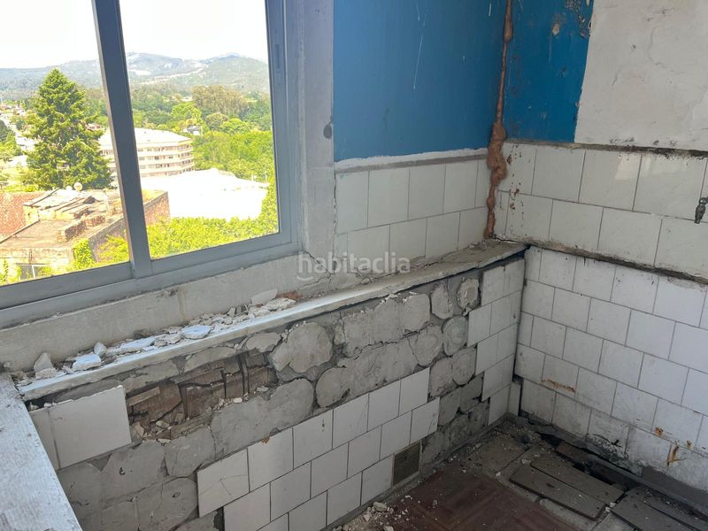 Foto 4d3f2de0-89e1-445b-913d-fbd3529fc0a2. Edificio in Ponteareas