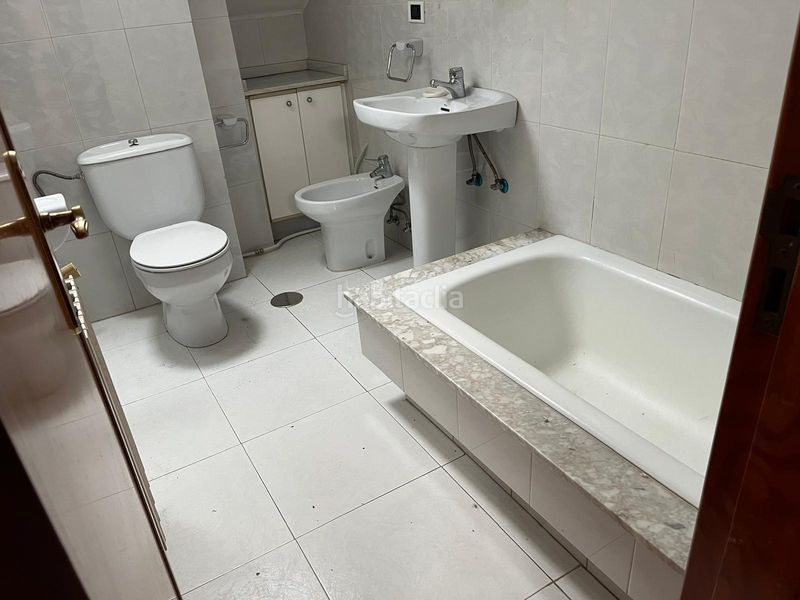 Foto cb890ec7-1af2-4fec-9511-6397d0f51ec2. Xalet amb aparcament piscina a Comesaña - Matamá Vigo
