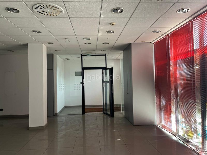 Foto 5d6c5cc8-2099-4c3e-873a-84b73c5cafb0. Local comercial a As Travesas - Balaidos Vigo