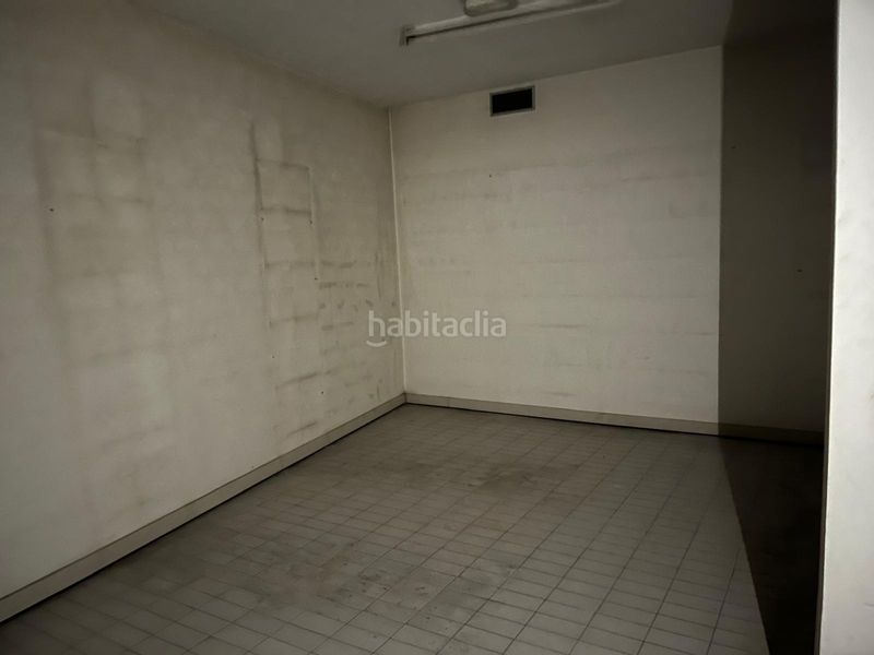 Foto a267ad3c-b649-4196-976e-f905a8b0f0cb. Local comercial a As Travesas - Balaidos Vigo