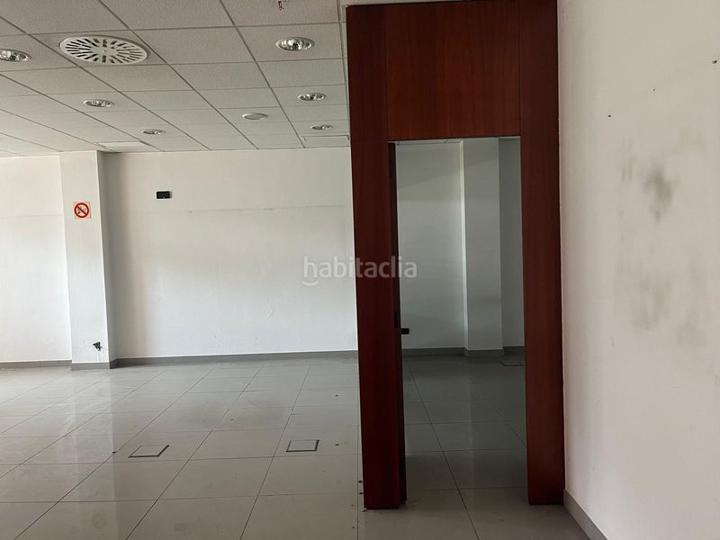 Foto d056828d-7ec2-4a56-ad6d-5aef7c61c270. Local comercial a As Travesas - Balaidos Vigo