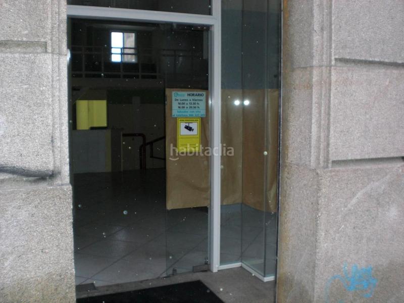 Foto 22d78099-47cd-46eb-9fc2-f448f3c9f58e. Location local commercial dans Centro - Areal Vigo