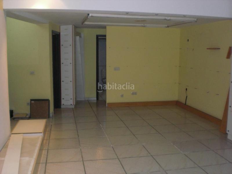 Foto adf49987-067b-4748-a2e4-d6878443f7d5. Location local commercial dans Centro - Areal Vigo