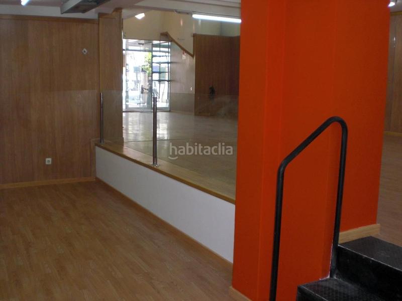 Foto 6c489976-6130-4e30-a0e3-179d5ef1b206. Alquiler local comercial alquiler local calle urzáiz. en Vigo