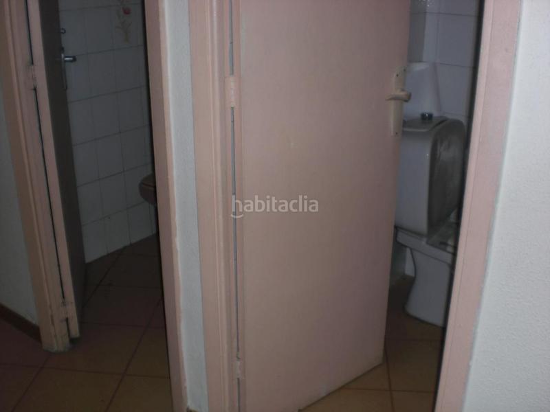 Foto e076c769-20b0-48f0-9b16-9ce7a23ff84c. Alquiler local comercial alquiler local calle urzáiz. en Vigo