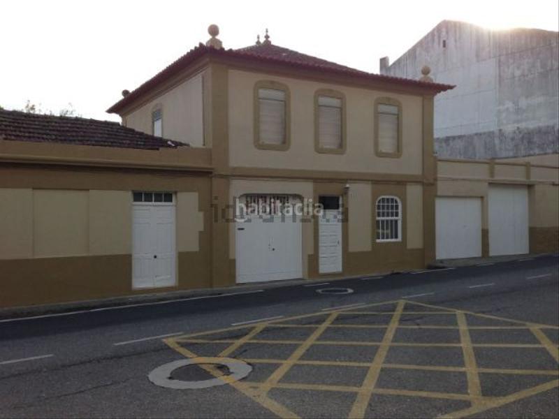 Foto 175ad414-9f8f-4cd7-8d5c-e17ddfe6cee6. House with parking in Lavadores Vigo