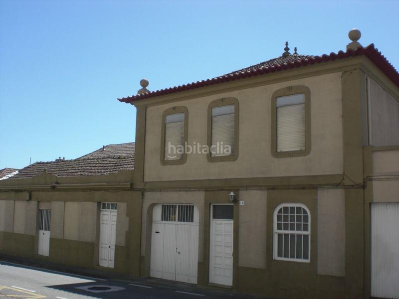 Foto f86316ae-235f-4523-822b-f7f6d6099b37. House with parking in Lavadores Vigo