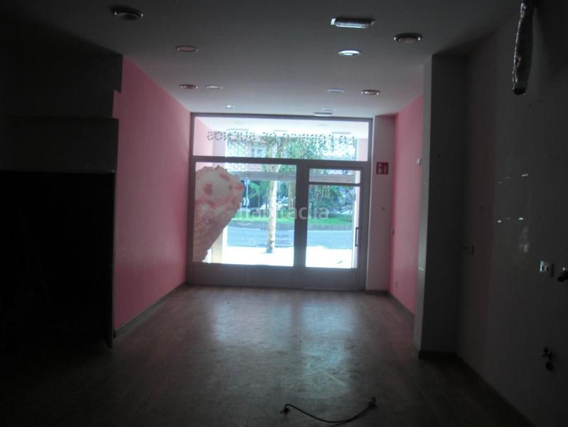 Foto 3c4ee4bd-ab70-47a9-983d-0ad82910b3a3. Rent business premise in travesía de Vigo - san xoán Vigo