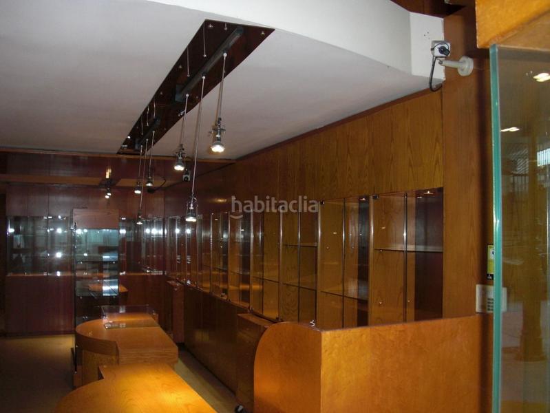 Foto 4116a973-6974-4abb-adb1-6671c608ed12. Geschäftsraum in Plaza España - Corte Inglés Vigo