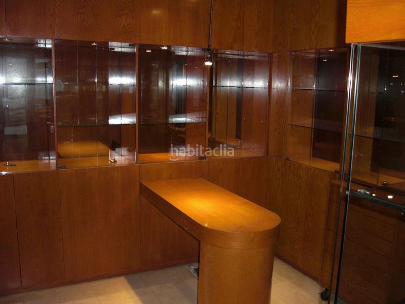 Foto 94315888-88f9-43ec-8126-80a9e44b666a. Geschäftsraum in Plaza España - Corte Inglés Vigo