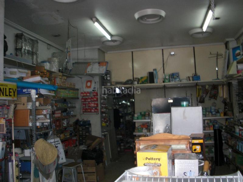 Foto 0f242b54-0da3-4886-833b-1d61d1b4c359. Alquiler local comercial alquiler local calle vía norte ideal ferretería. en Vigo