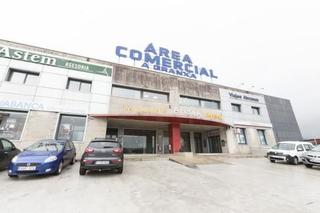 Oficina  Lugar a graña. Venta oficina a granxa-area comercial-porriño.
