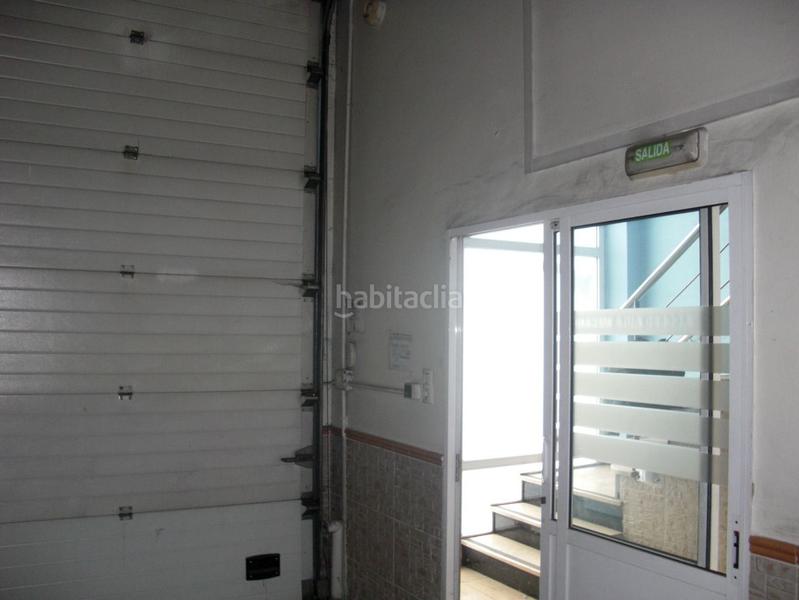 Foto ce43b46c-1015-4b8c-9714-ea5483198c51. Location local commercial dans As Travesas - Balaidos Vigo