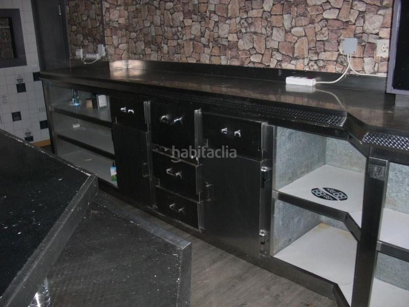 Foto 69e6bf80-f26a-4a90-be79-38217bd25fc4. Lloguer local comercial a travesía de Vigo - san xoán Vigo