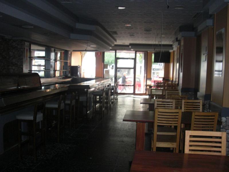 Foto 63430b42-ab0f-4400-88e1-22f7639c0fbd. Location local commercial dans travesía de Vigo - san xoán Vigo