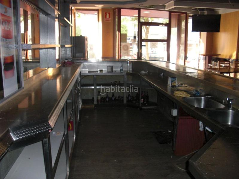 Foto a290dd51-bf99-4fb9-bca1-1b27e18b6491. Location local commercial dans travesía de Vigo - san xoán Vigo