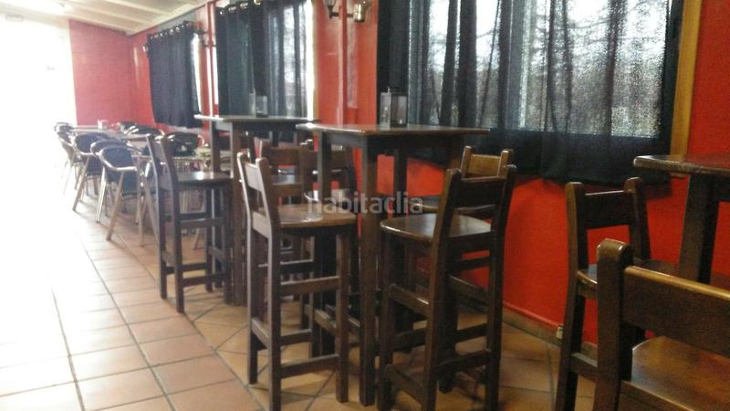 Foto 9823654c-9663-4ac9-b273-9cc2808dad96. Local comercial a Comesaña - Matamá Vigo